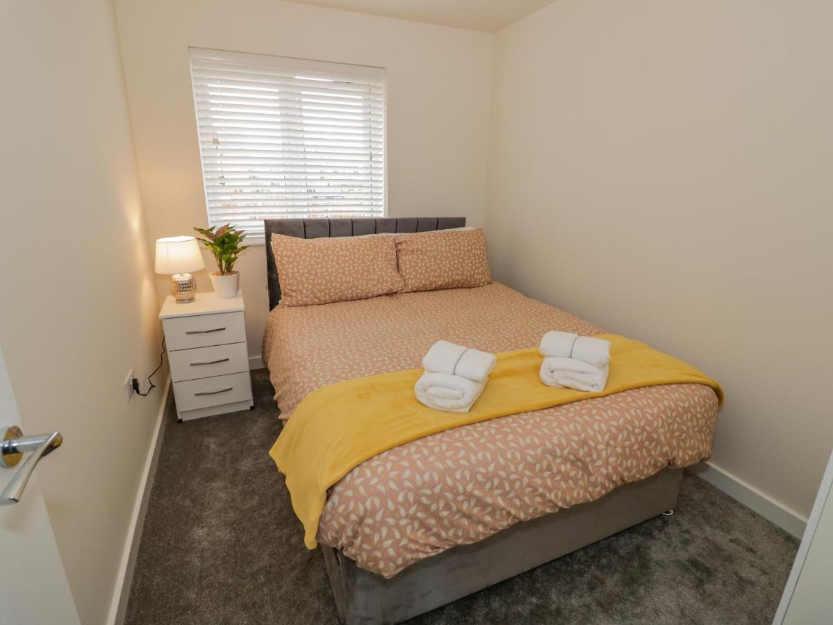 23 Moat House Close Ковентрі Екстер'єр фото
