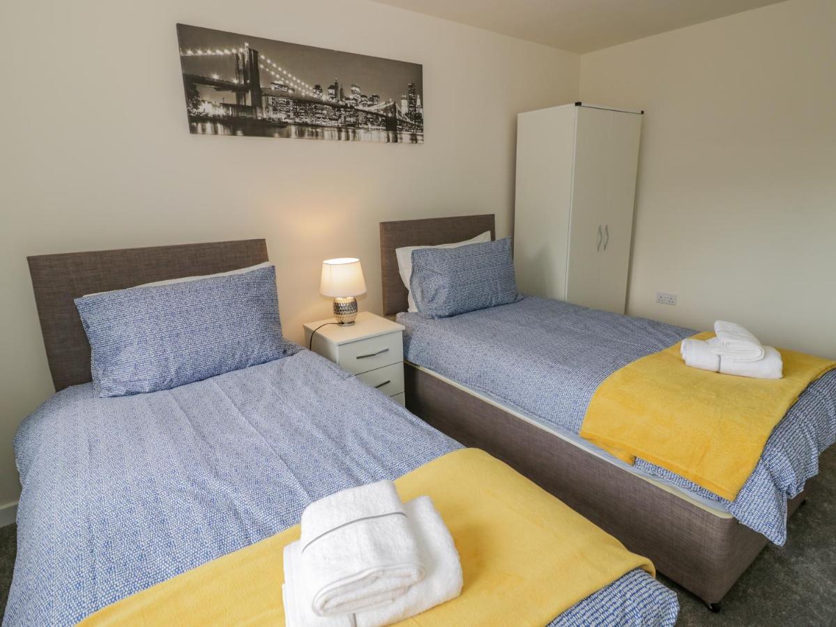 23 Moat House Close Ковентрі Екстер'єр фото